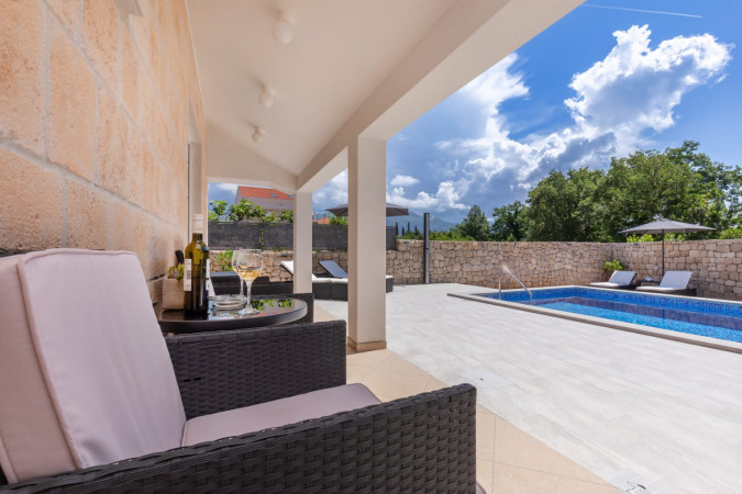Exterior and surroundings, Holiday Home DoMa with Pool, Konavle, Croatia Čilipi