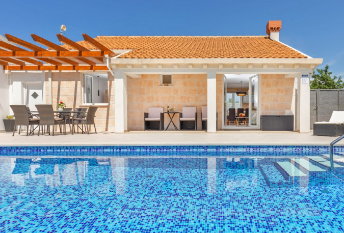 Exterior and surroundings, Holiday Home DoMa with Pool, Konavle, Croatia Čilipi